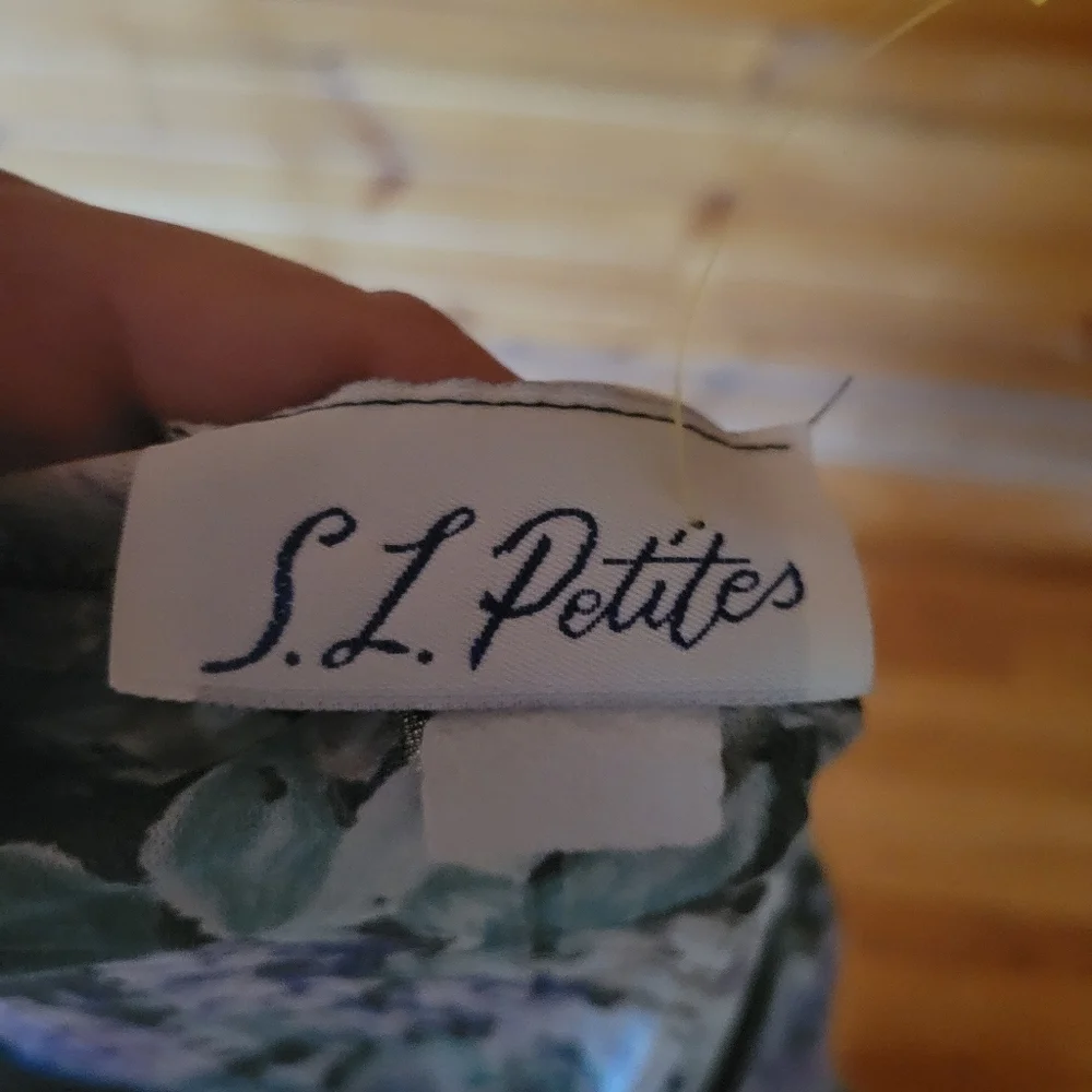 Vintage S.L. Petites Floral‎ Dress - Picture 5 of 6